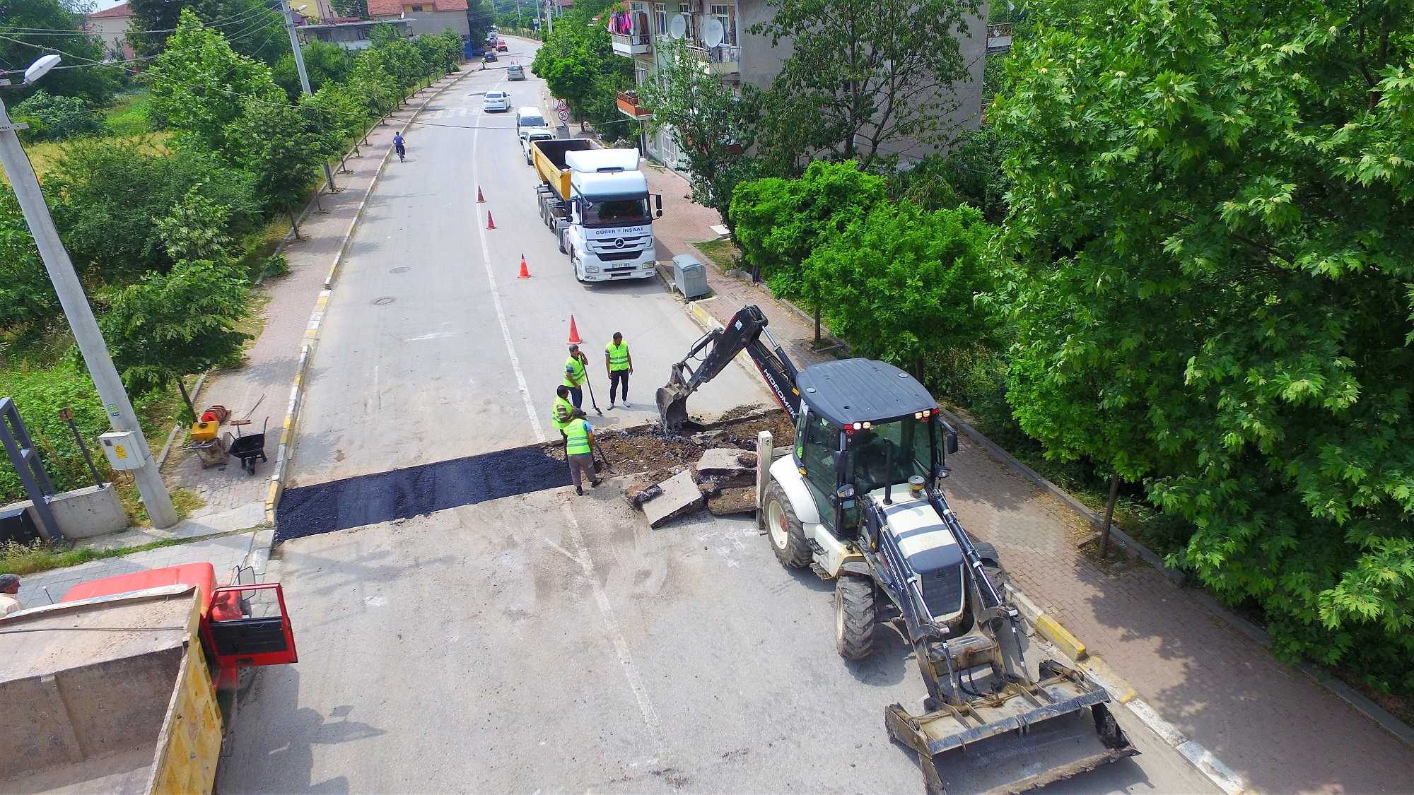 15 BN TON SICAK ASFALT ALIMASI YAPILACAK