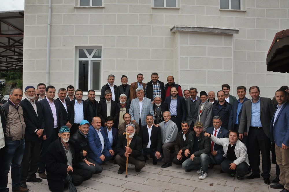 "BURASI BASKELE, HZMET HER YERDE"