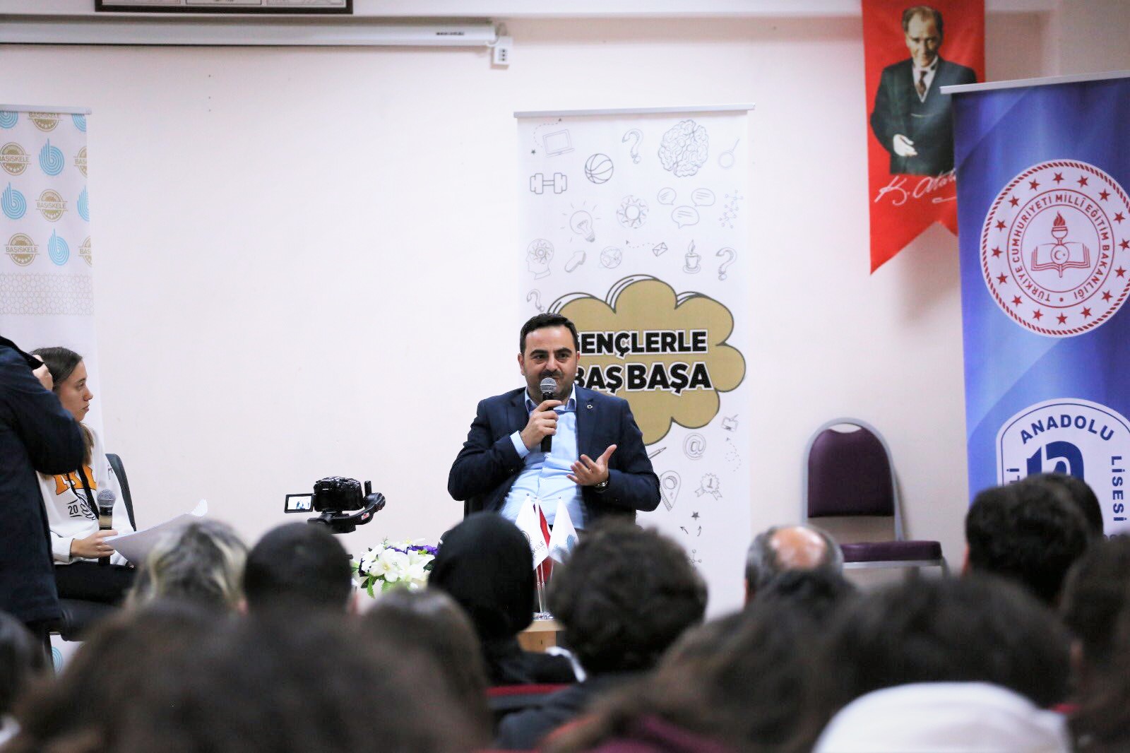 Bakan zl Liseli Genlerle Bulutu