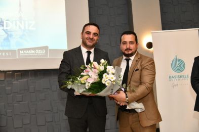 Baiskelede Camiler ve Din Grevlileri Haftas Kutland