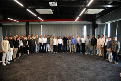 Ba�kan �zl�, Seymen Mahallesi Esnaf�yla Bir Araya Geldi