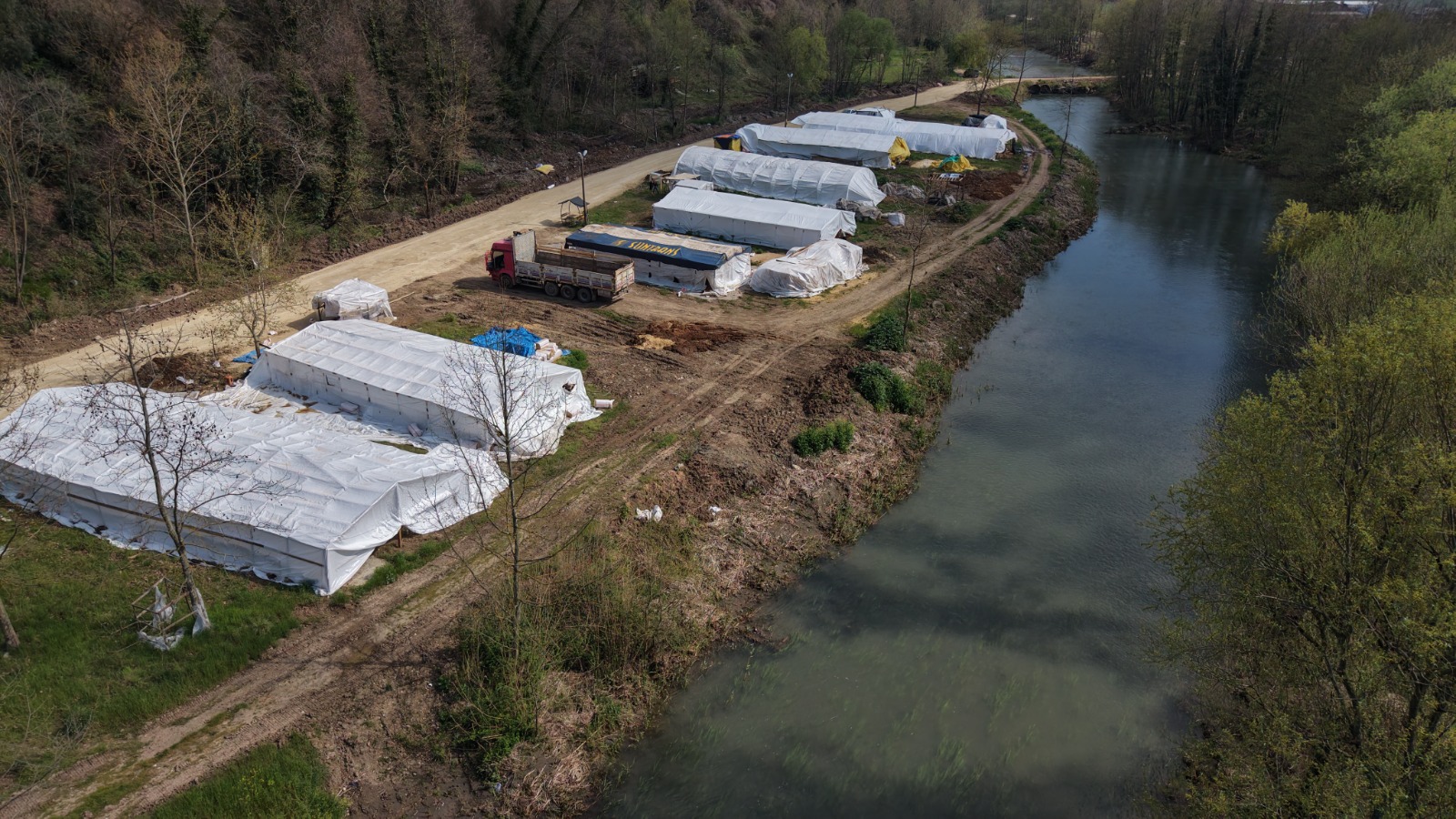 Kurbanl�k Hayvan Pazar� Vatanda�lar�n Hizmetinde