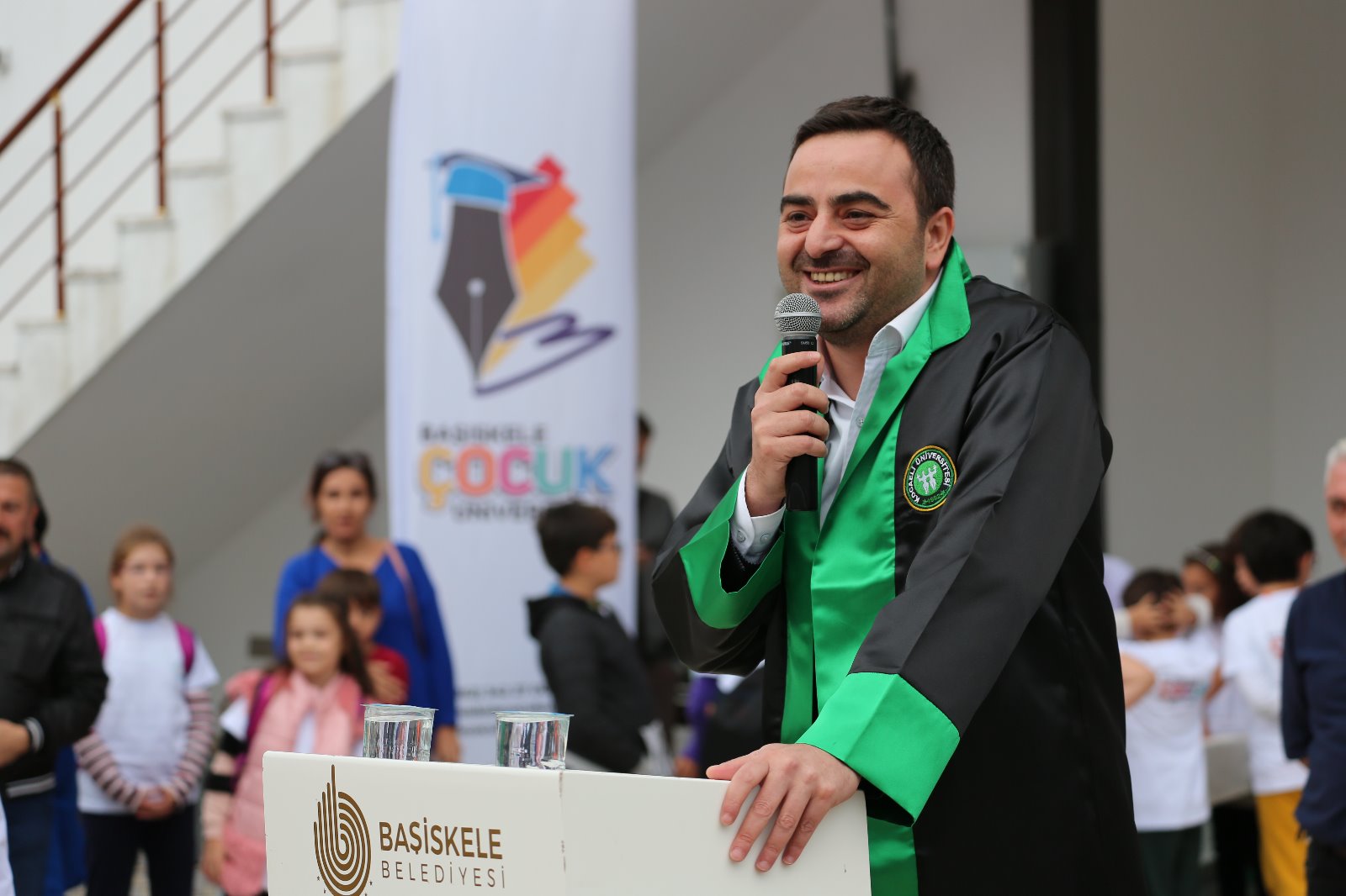 ocuk niversitesinde Akademik Yl Al Cokusu