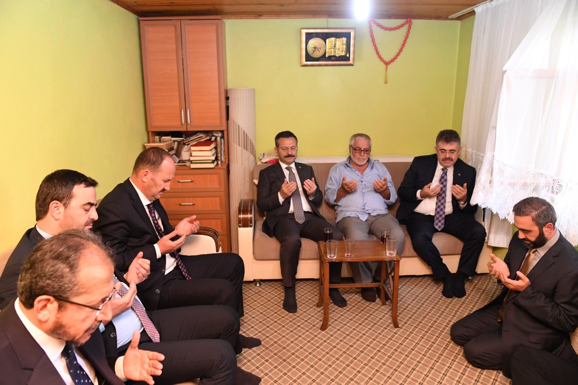 Baiskelede kamet Eden ehit Ailelerine Anlaml Ziyaret