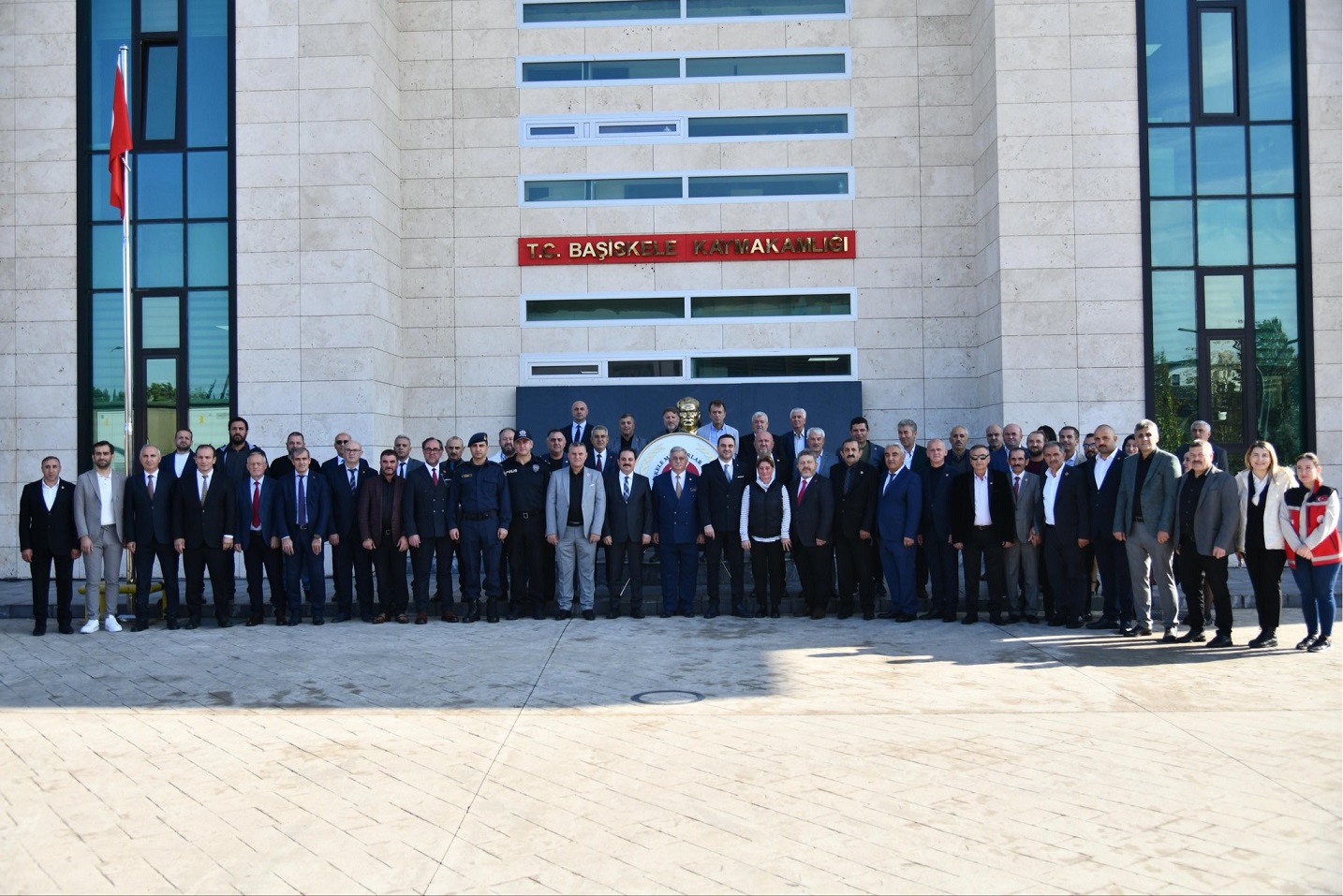 "Baiskele in Gl Bir  Birliiyle alyoruz"