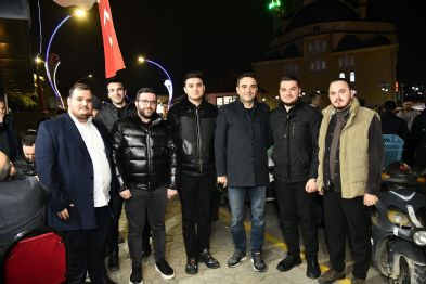 Ba�kan �zl�, Ramazan��n �klimini Hem�ehrileriyle Ya��yor