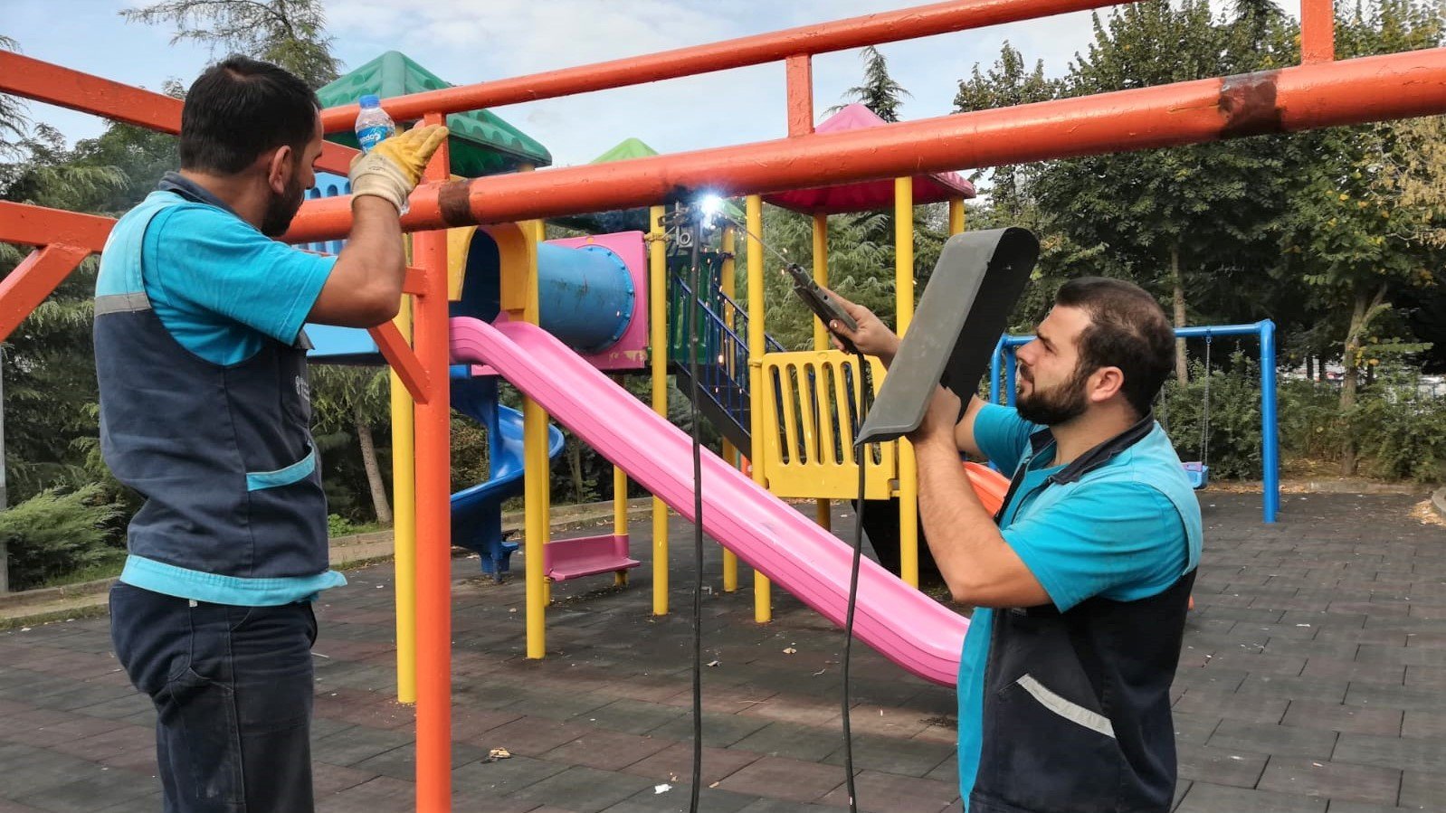 Baiskelede Park ve Bahelere Bakm Onarm