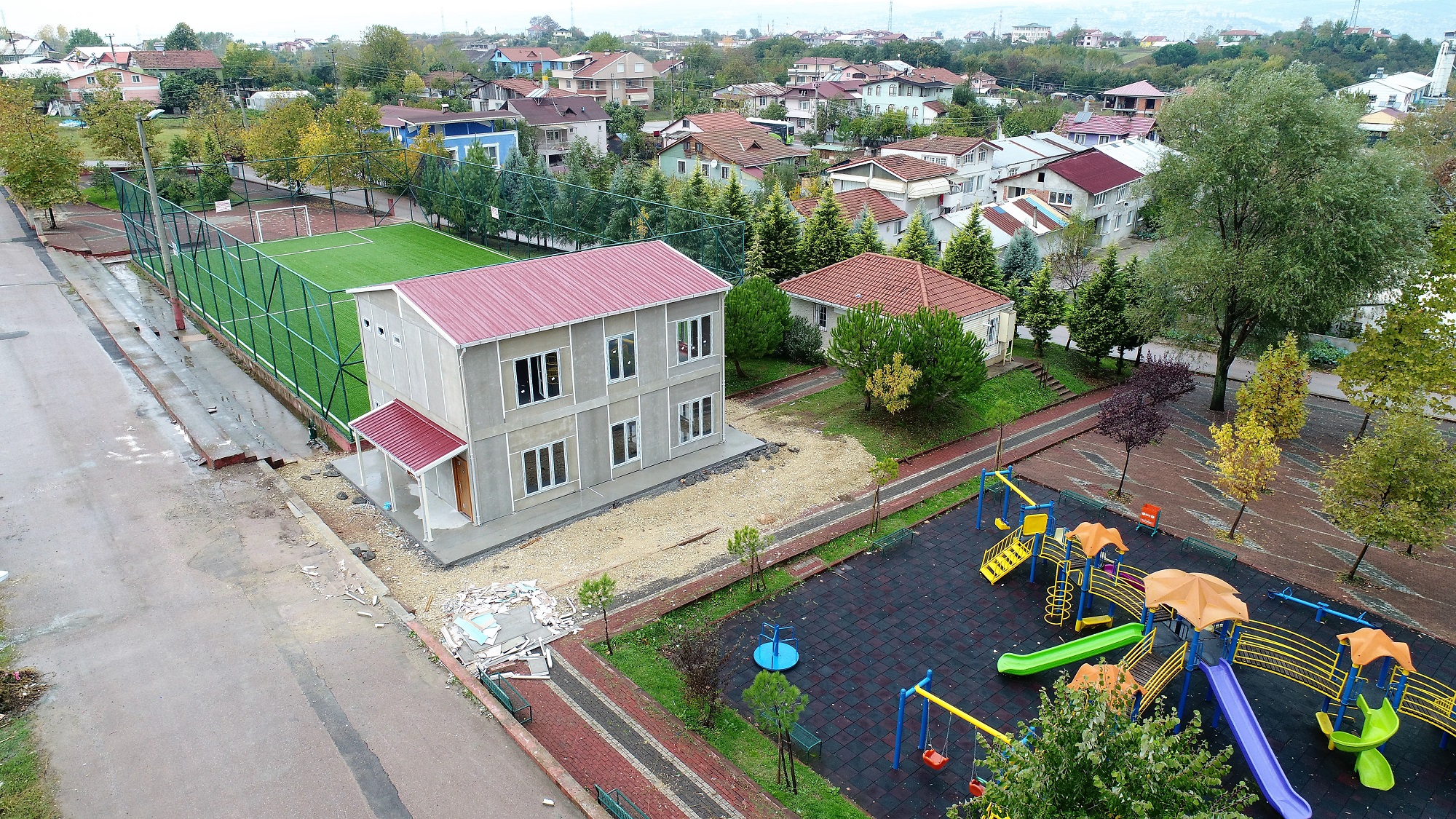 BASKELEL BAYANLARA YEN KURS BNASI