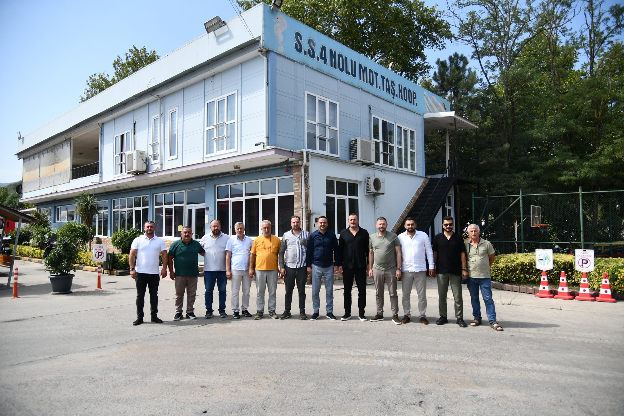 Bakan zlden Motorlu Tayclar Kooperatifine Ziyaret