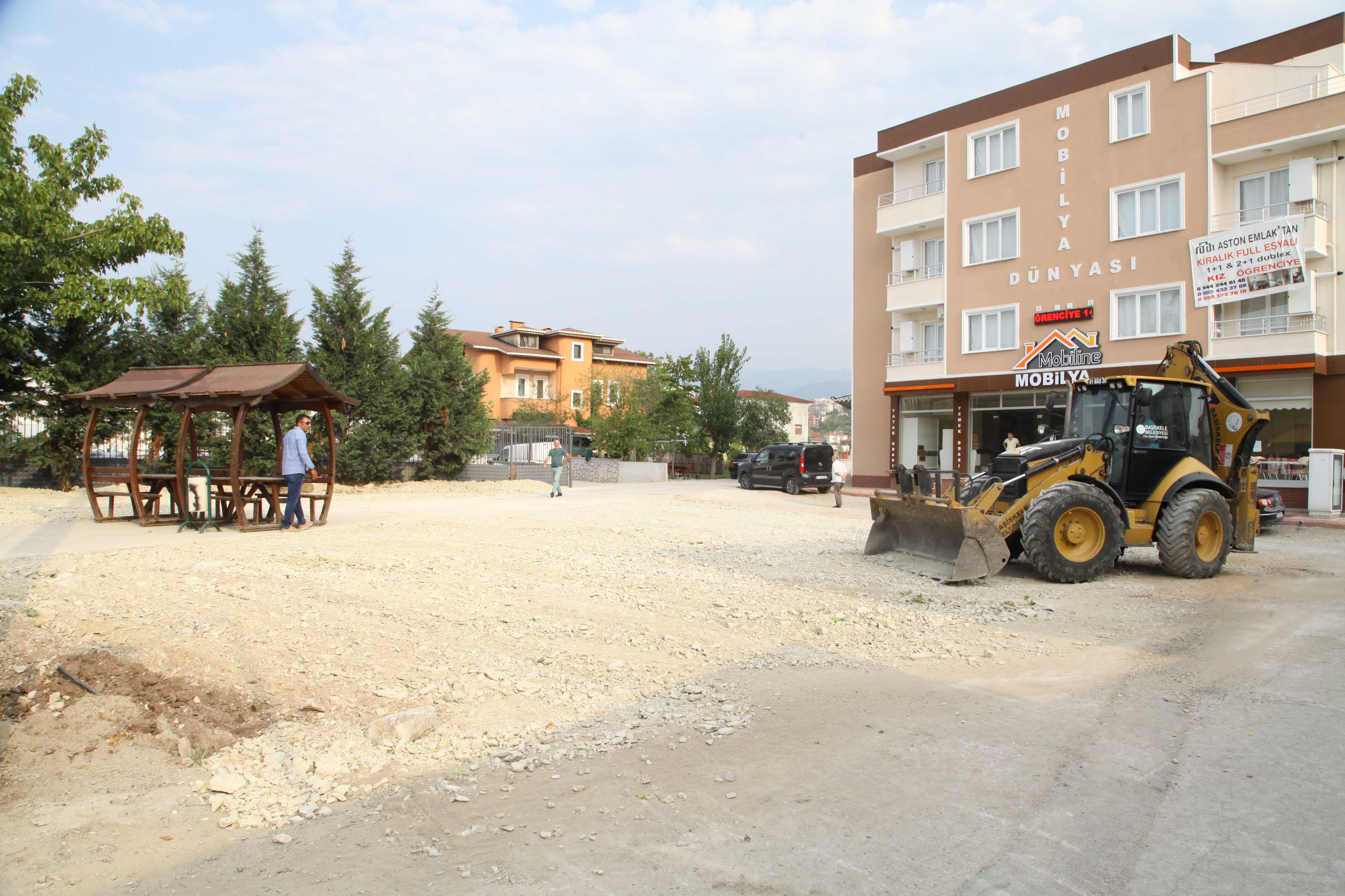 YELYURT MAHALLESݴNE AIK OTOPARK