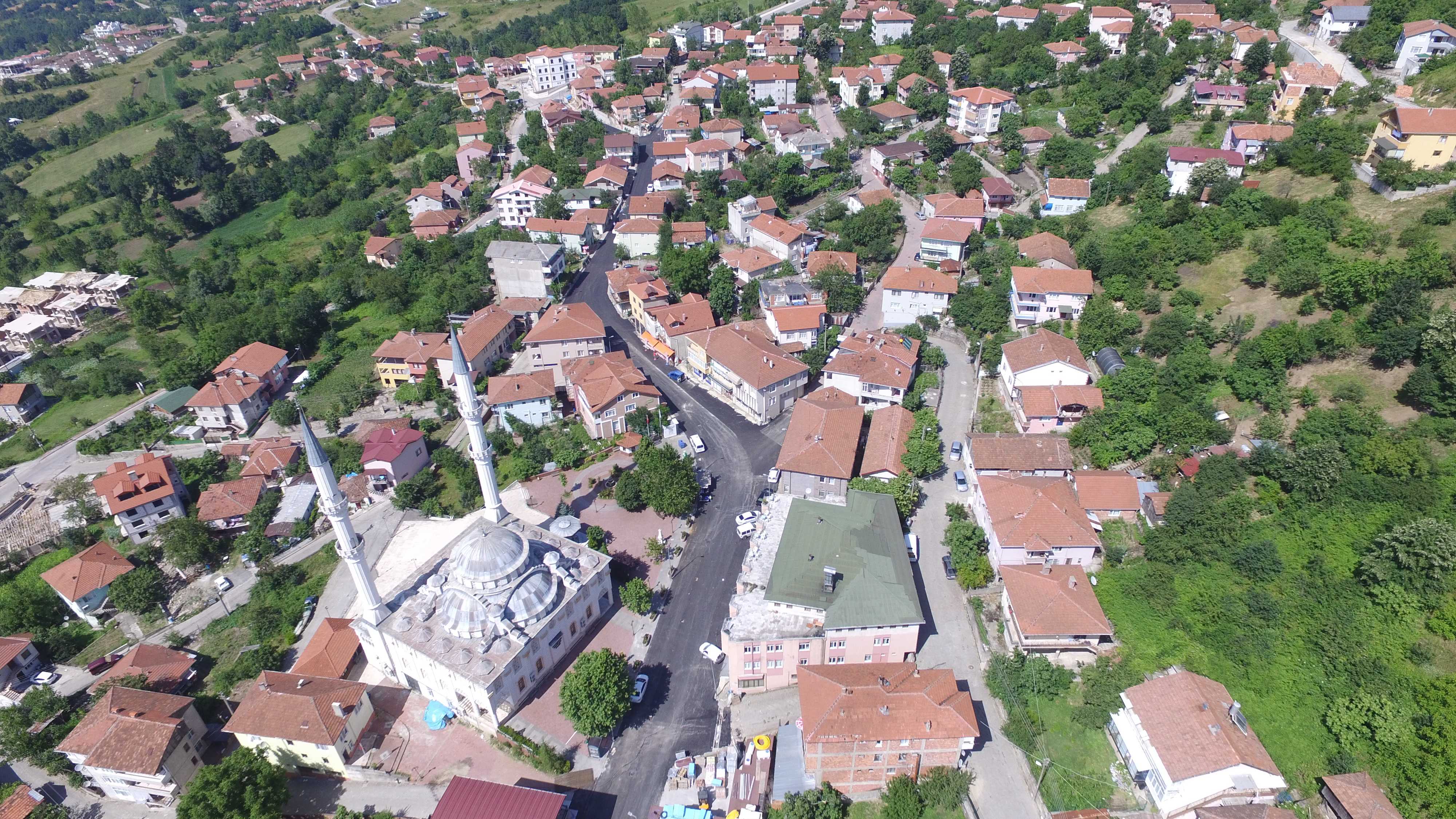 BAHECK MERKEZDE DEM