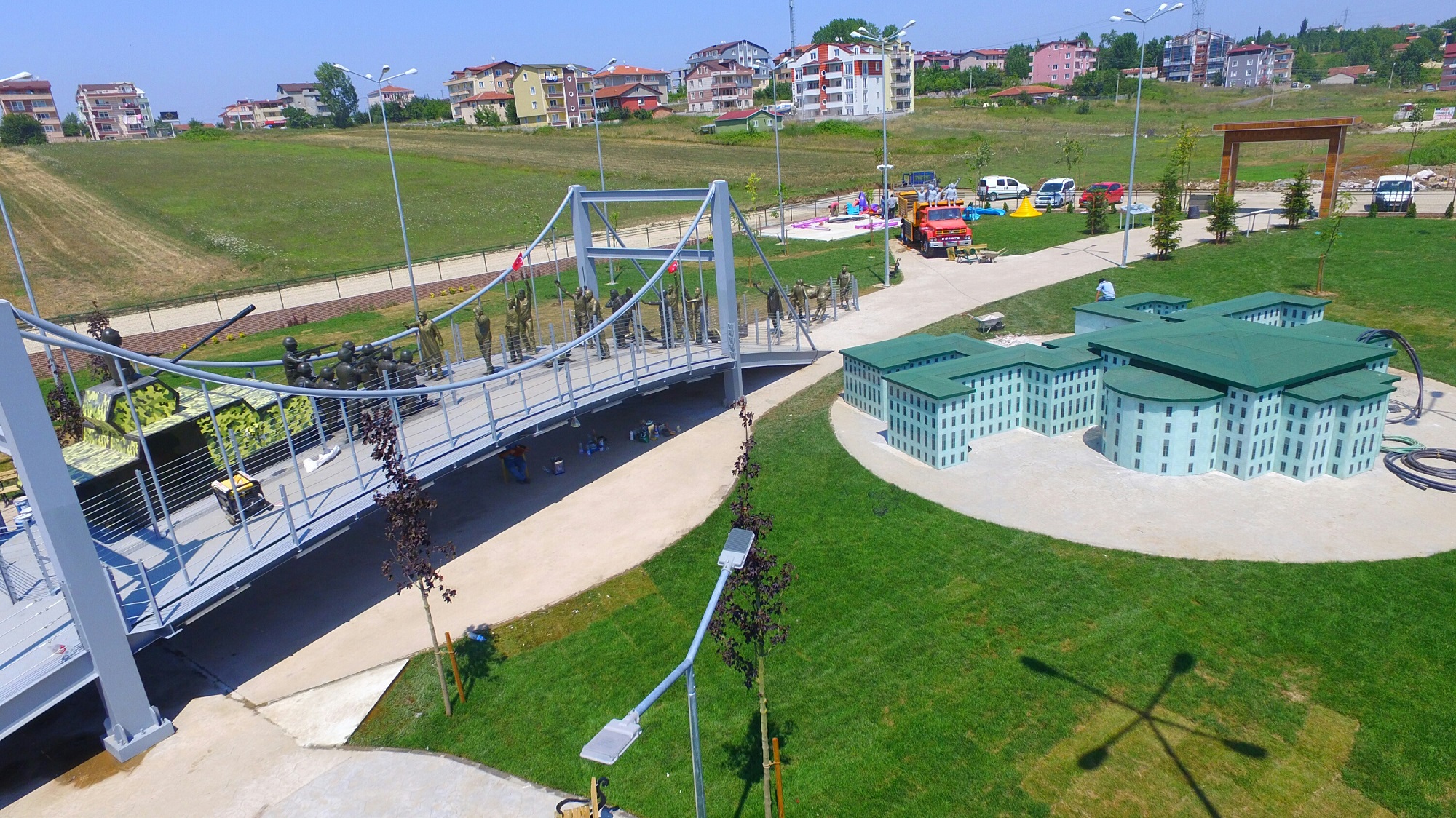 MLL RADE PARKI 28 TEMMUZDA AILIYOR