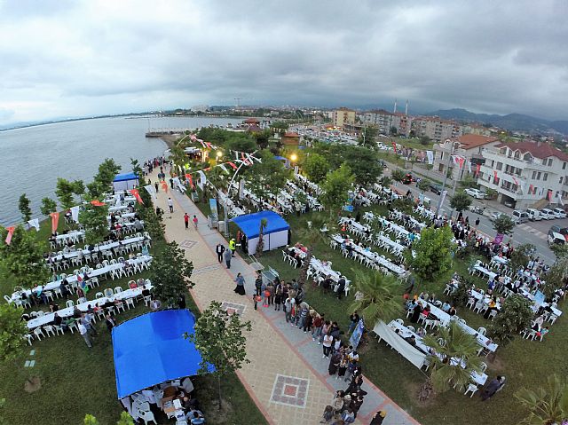 7. GELENEKSEL RAMAZAN ETKNLKLER BALIYOR