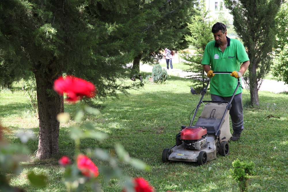 HER GN 30 DNM YEL ALANIN TEMZL YAPILIYOR