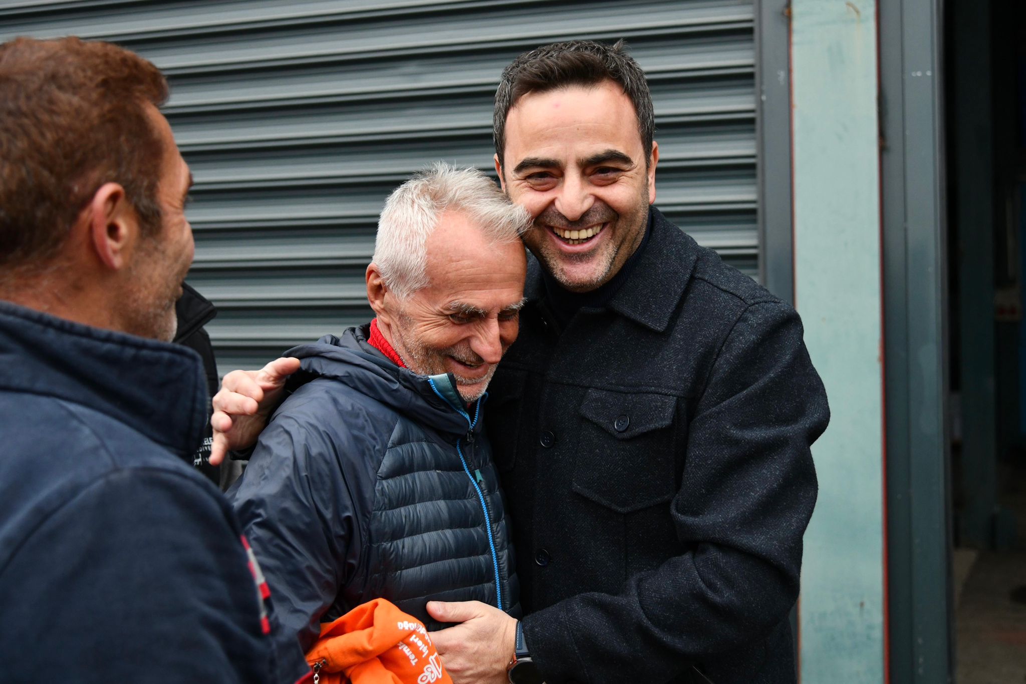 Ba�kan �zl� Mesai Arkada�lar�yla Bayramla�t�