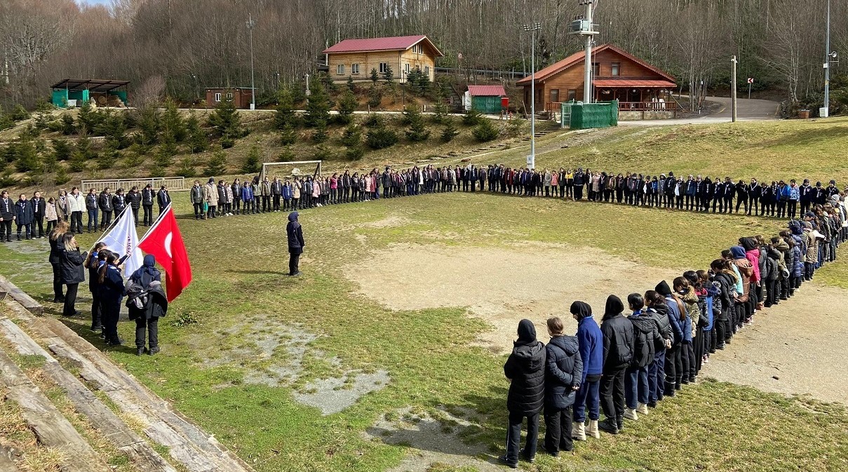 l Mekn zcilerinden "anakkale Zaferi" Konulu Kamp