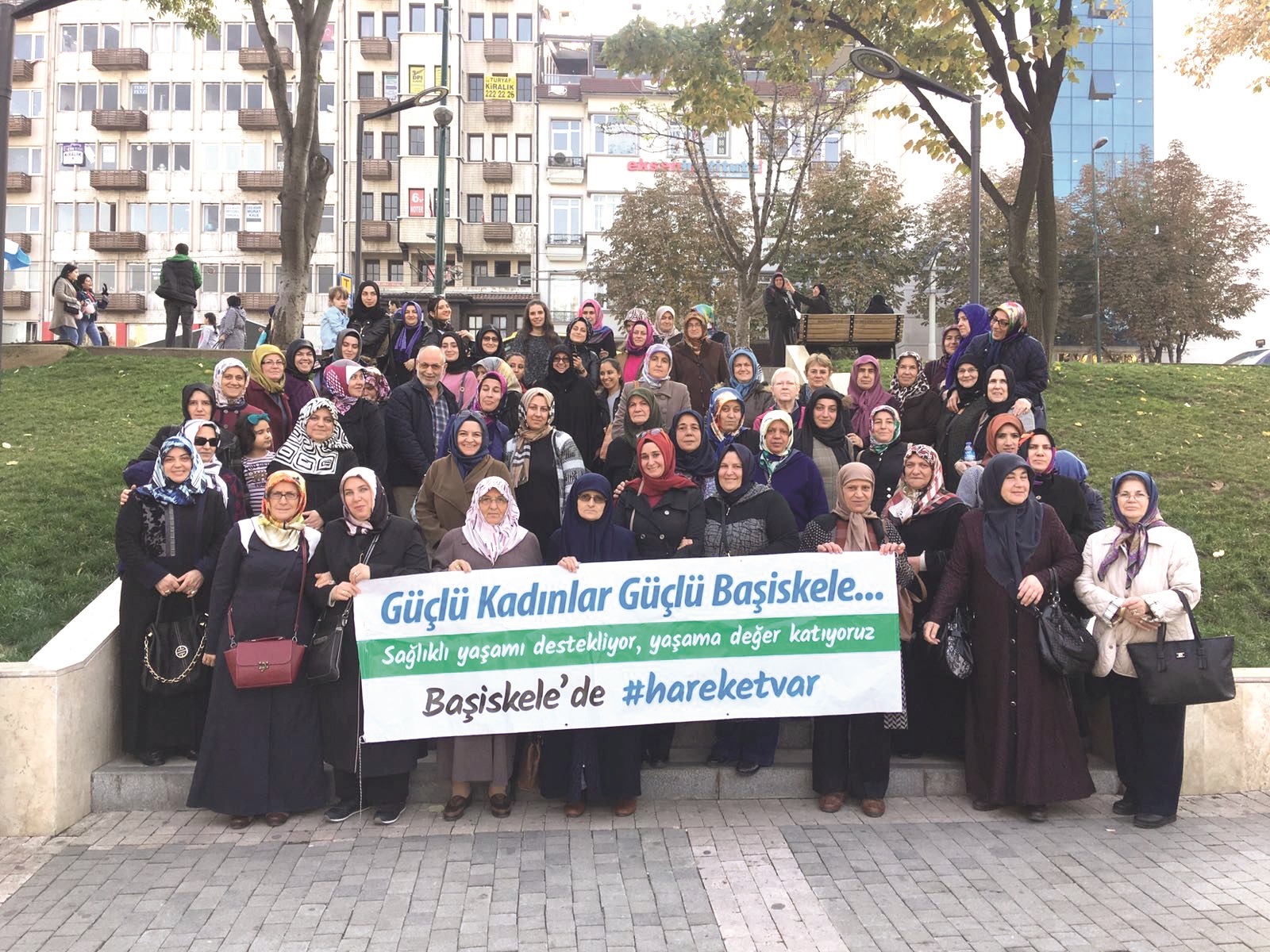 ANSLI BAYANLARIN BURSA IKARMASI