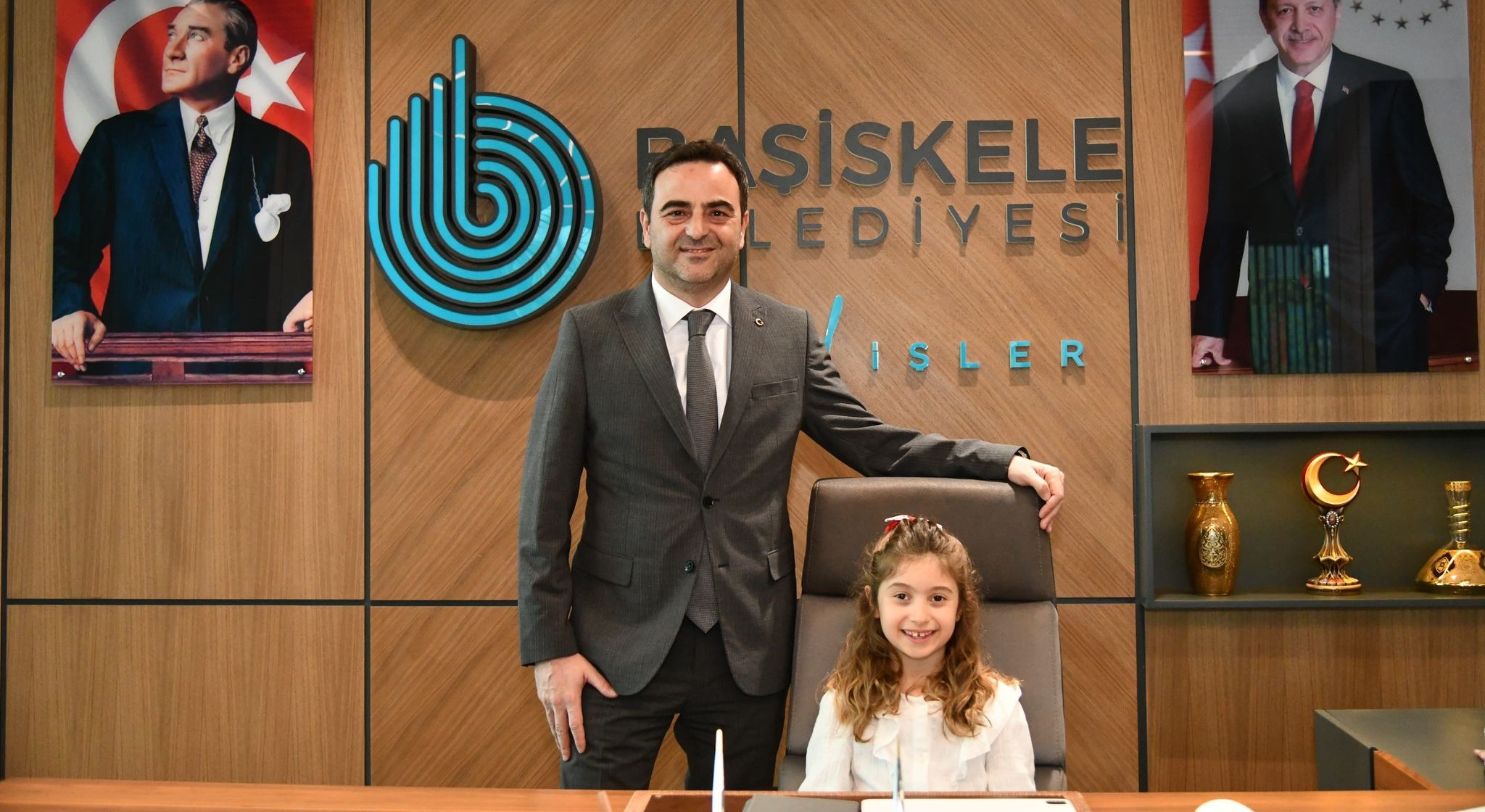 Ba�kan �zl� Koltu�unu Gelece�e Emanet Etti