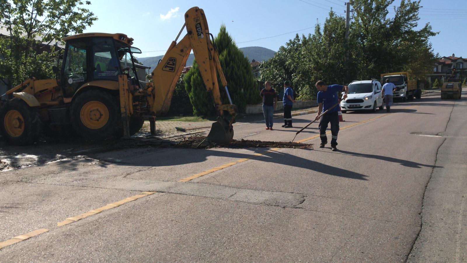 Baiskelede Bozuk Yollar ve Kaldrmlar Tamir Ediliyor