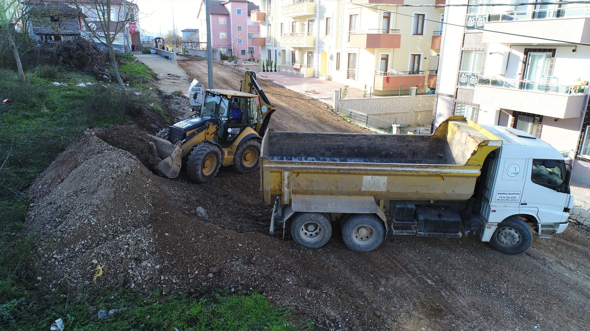 Yenilenen Yollar