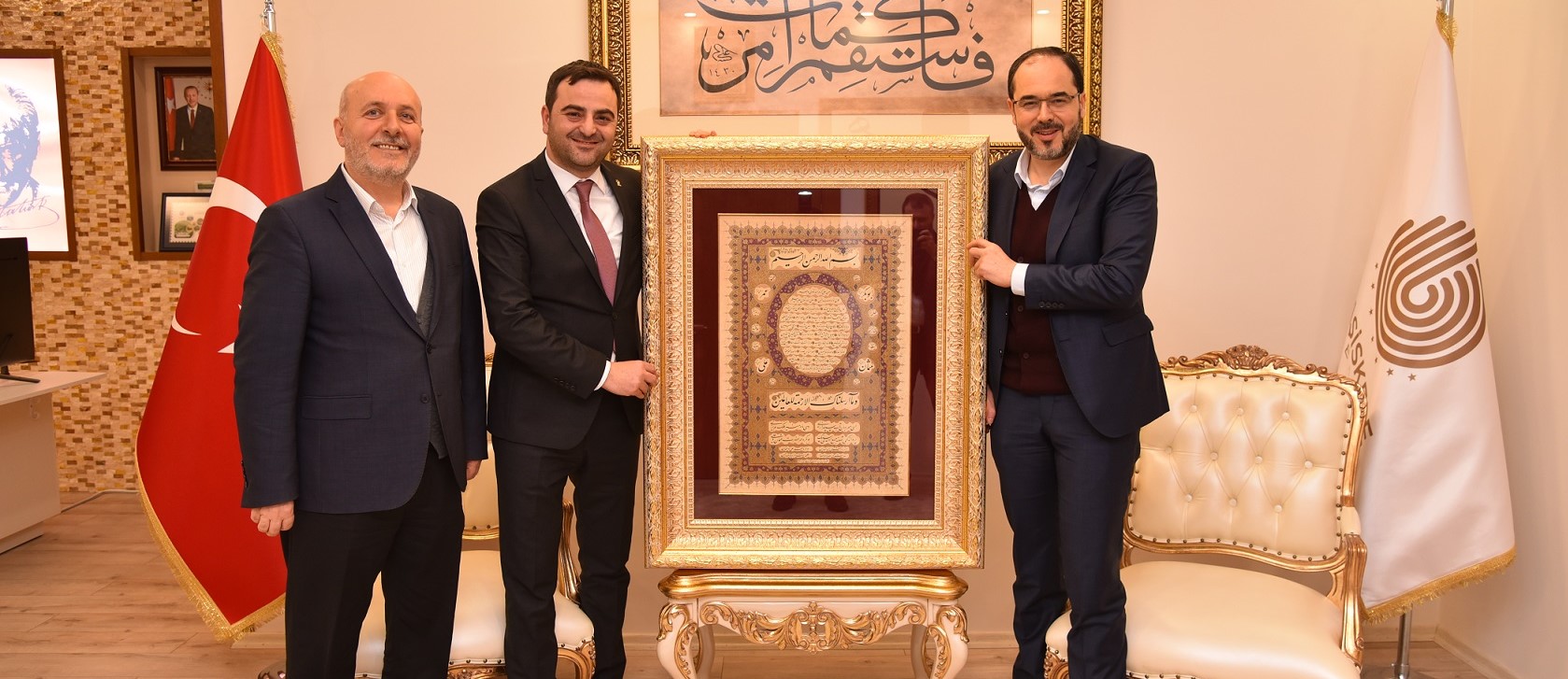 Bakan Aday Yasin zlden Bakan Ayaza Ziyaret