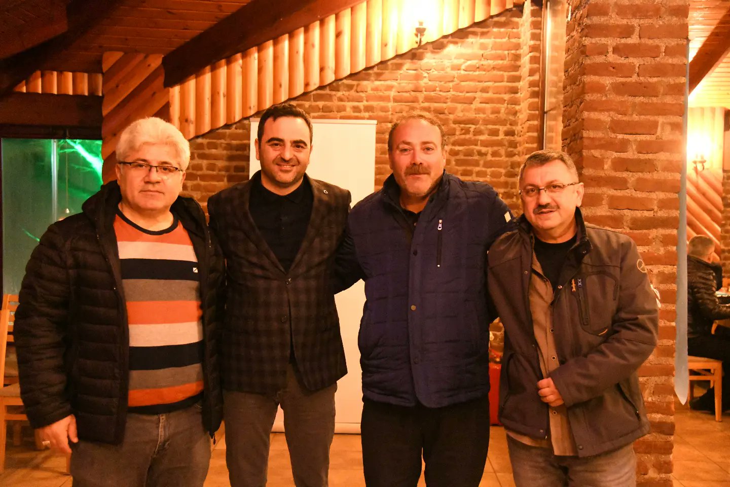 Bakan zlden EYTli Emeklilere Bayram Hediyesi