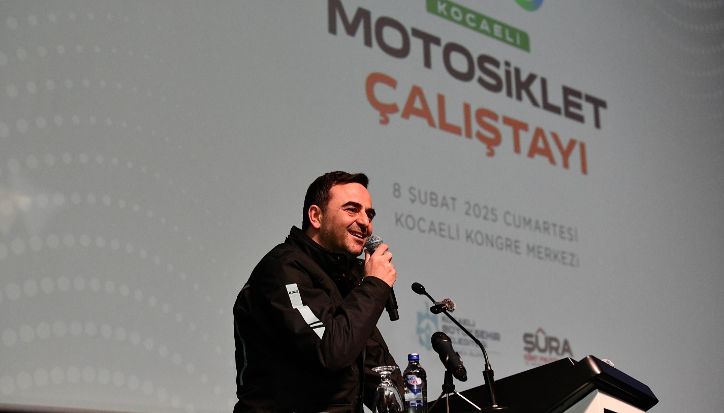 Bakan zlden Motosiklet Tutkunlarna Mjde