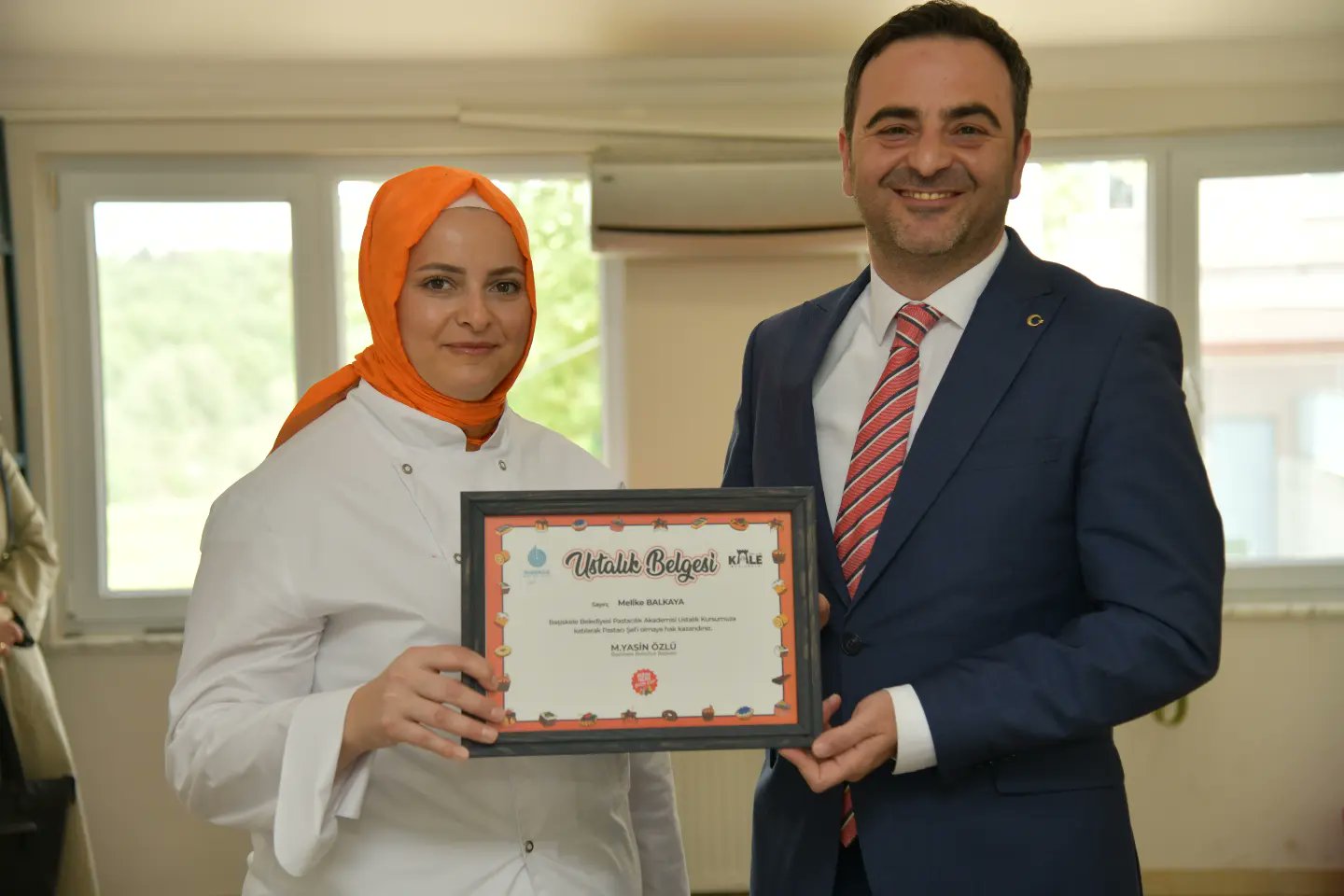 Baiskelenin Kadnlar Ustalayor