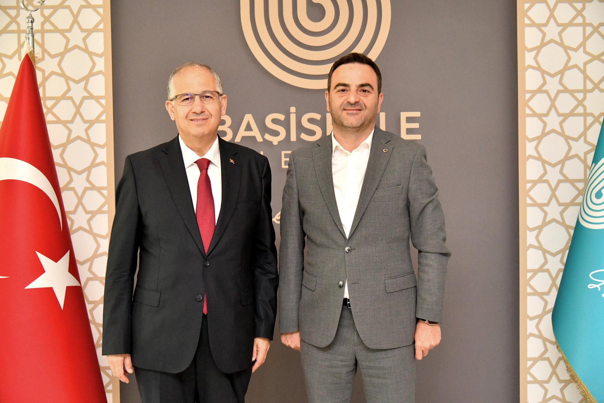 Rektr Cantrkten Bakan zlye Hayrl Olsun Ziyareti