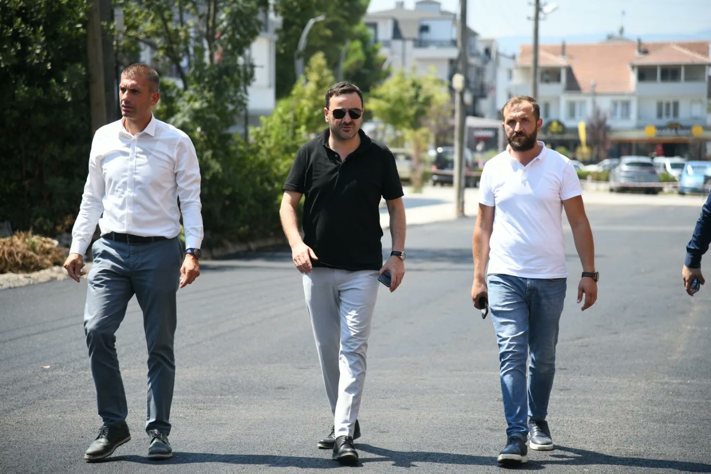 &#8203;Bakan zl Scak Havada Dahi Sahadan Ayrlmyor