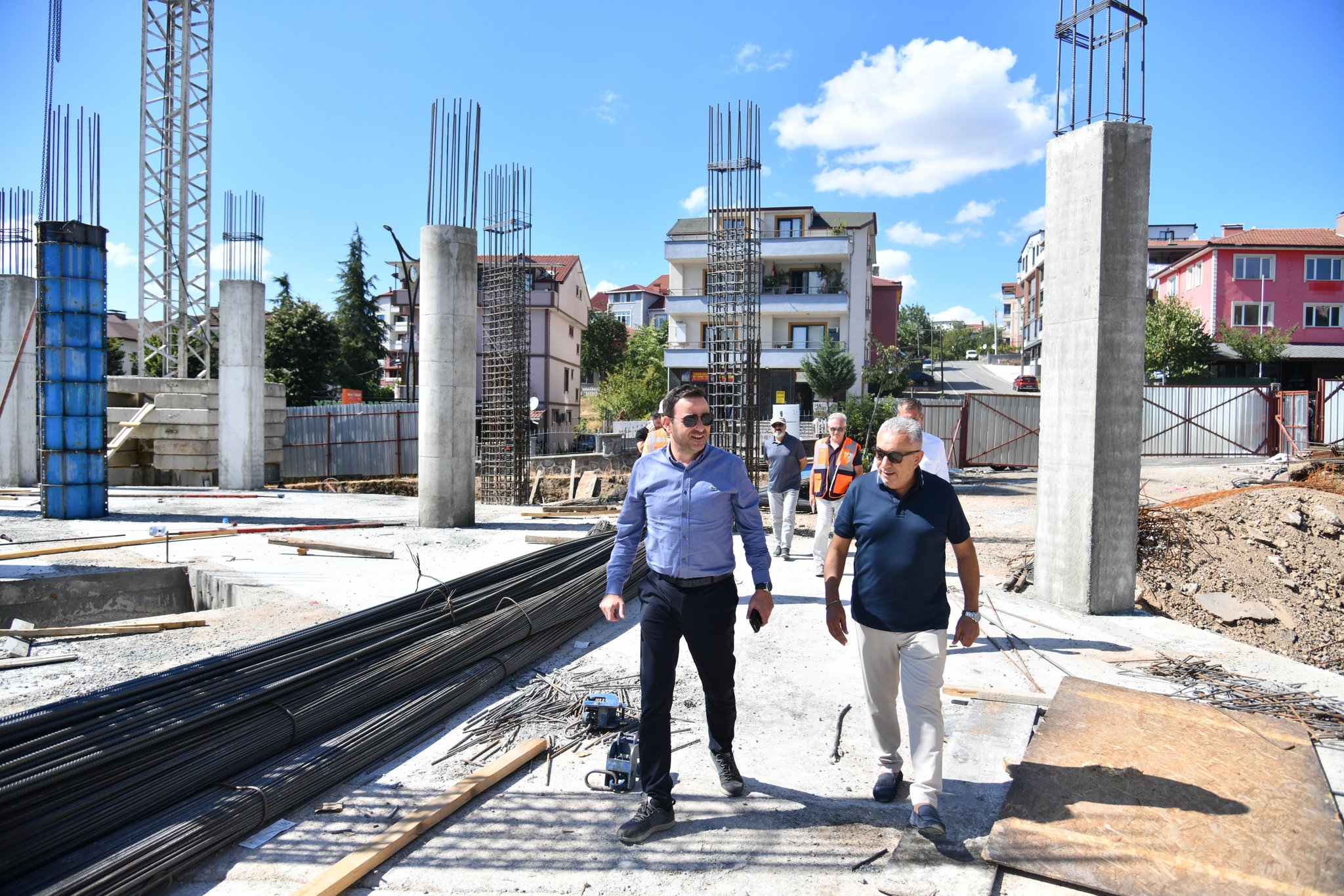 Bakan zl, Devam Eden Projeleri Yerinde nceledi
