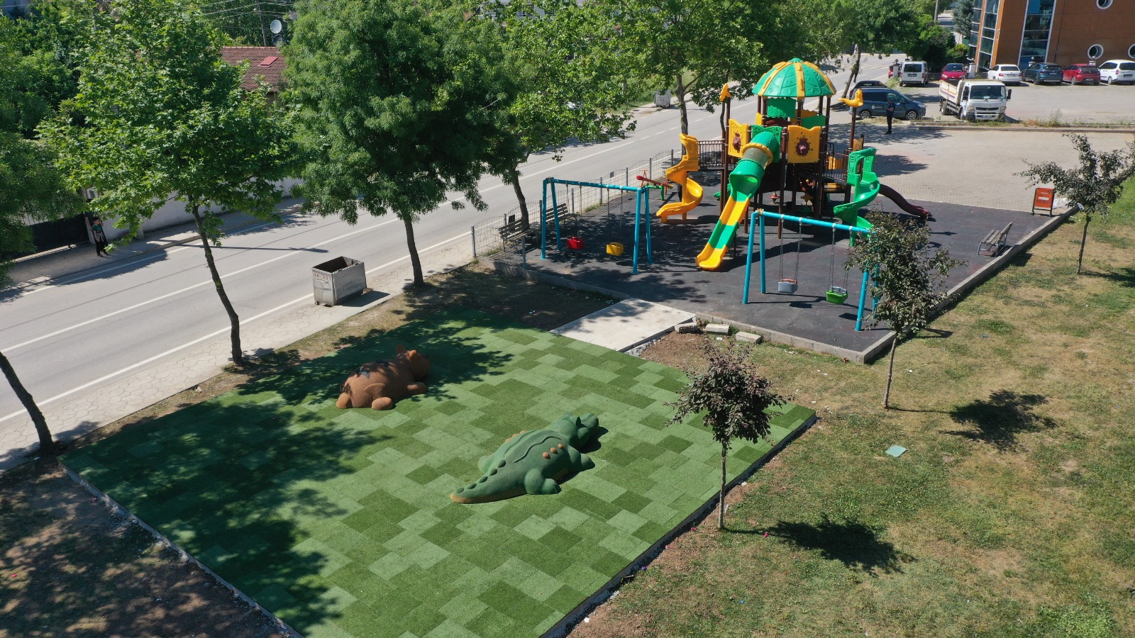 Baiskelede ocuk Parklar Yenileniyor