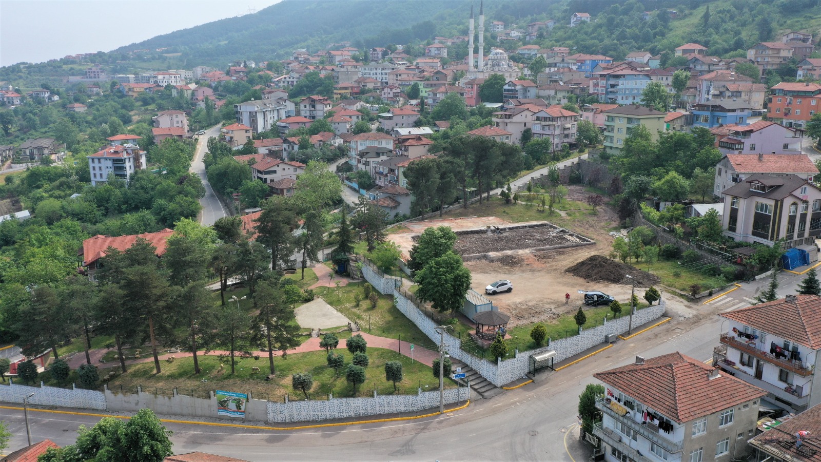 Cumhuriyet Parknda Yenileme almalar Balad