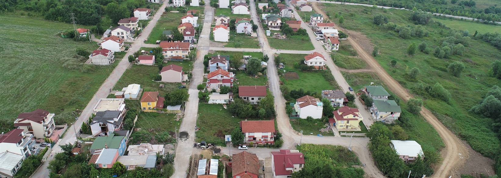 4 sokak 1 cadde betonla kaplanyor