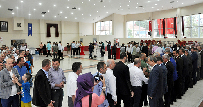 BA��SKELE BAYRAMLA�TI