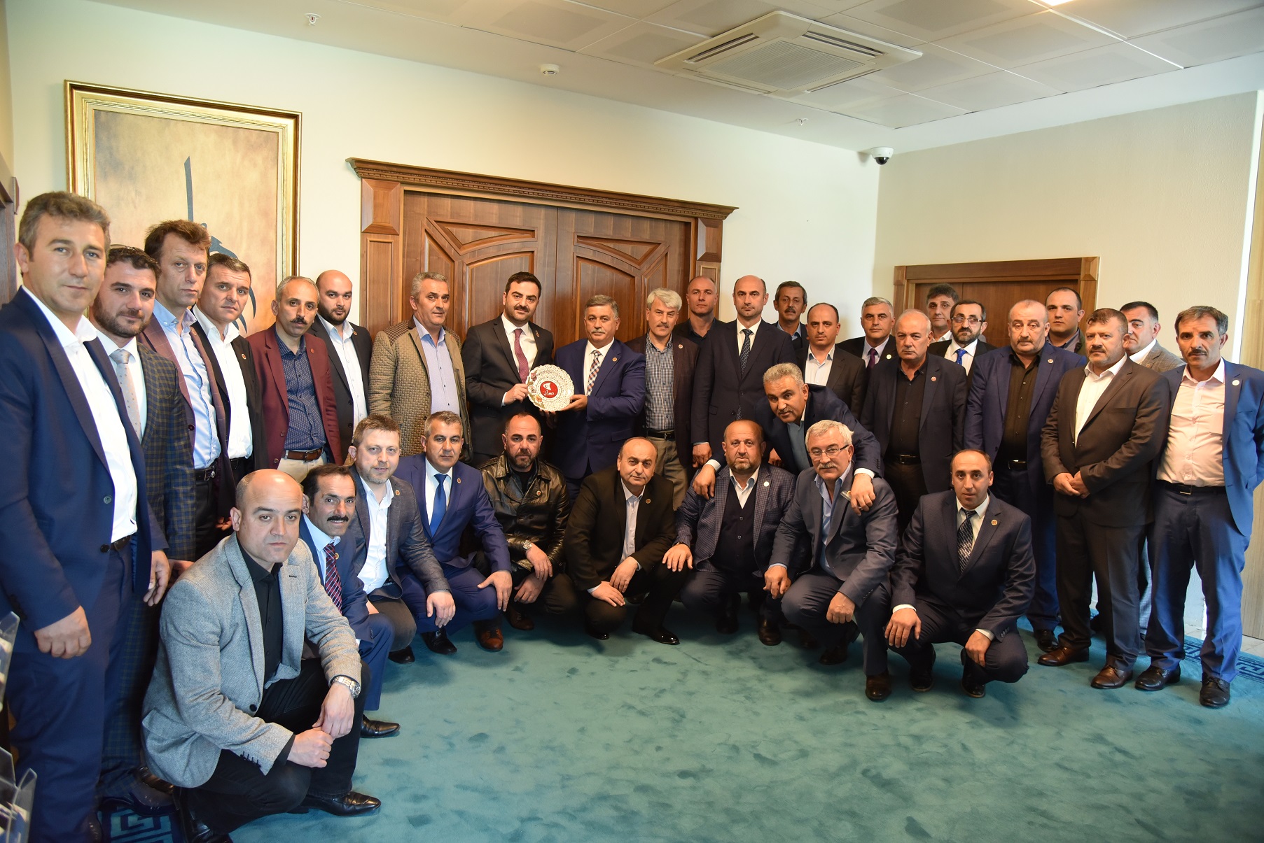 Muhtarlardan Bakan zlye Hayrl Olsun Ziyareti