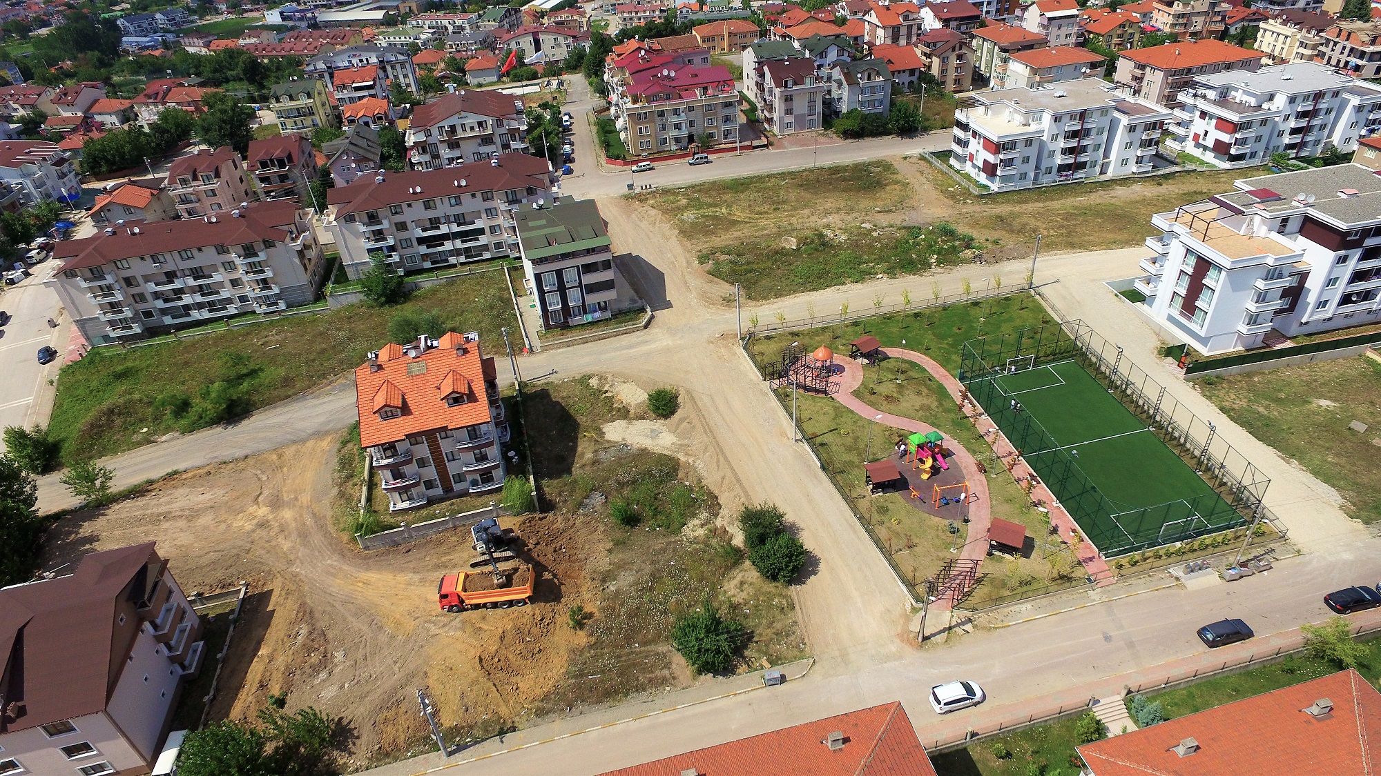 10 BN TON SICAK ASFALT SERLECEK