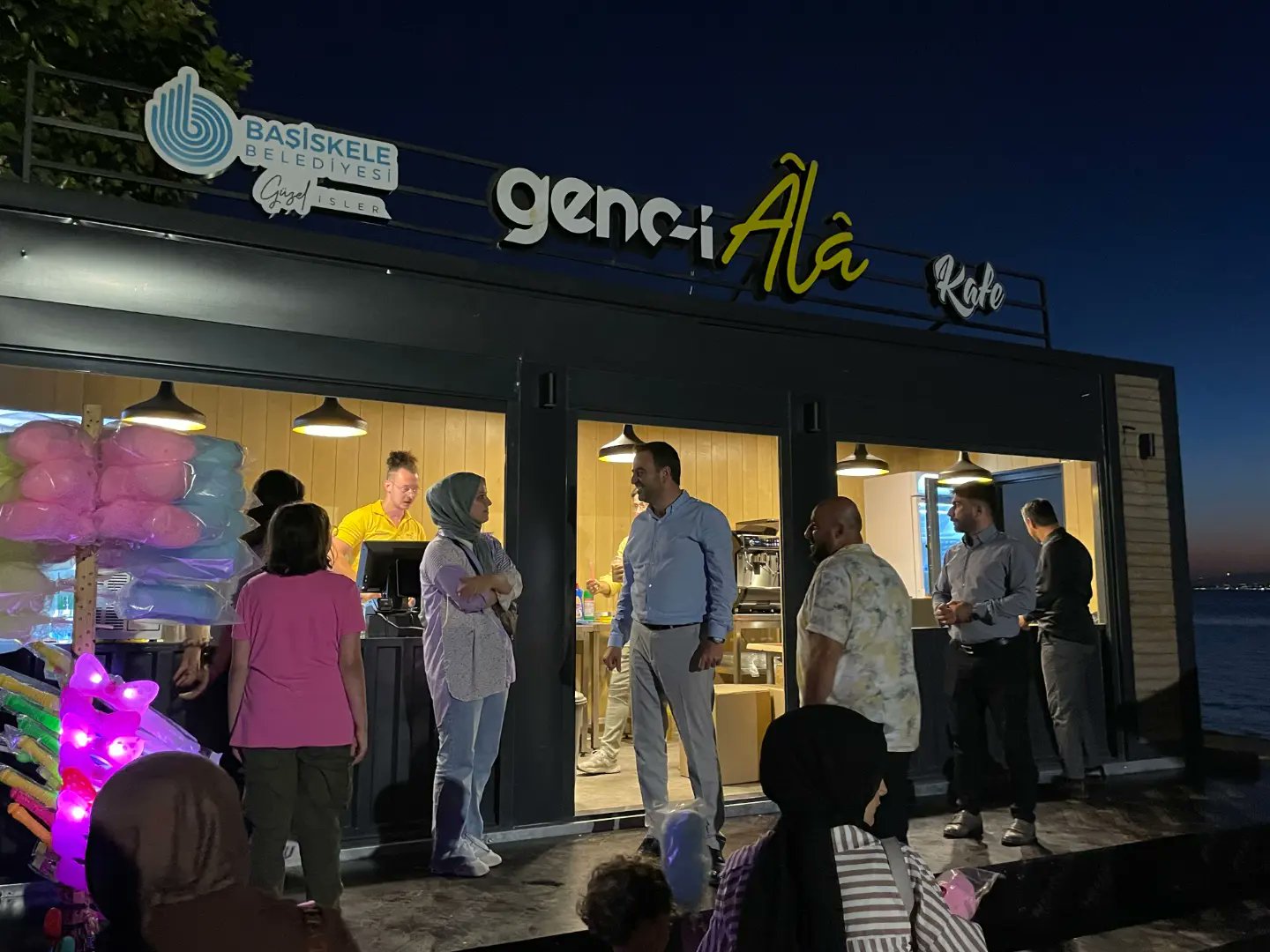 Genc-i �l� Kafe�nin 3. �ubesi Hizmete Ba�lad�