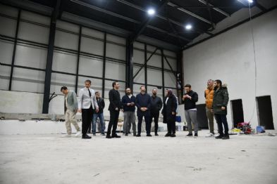 Ba�kan �zl�, Dev Projeleri Yerinde �nceledi