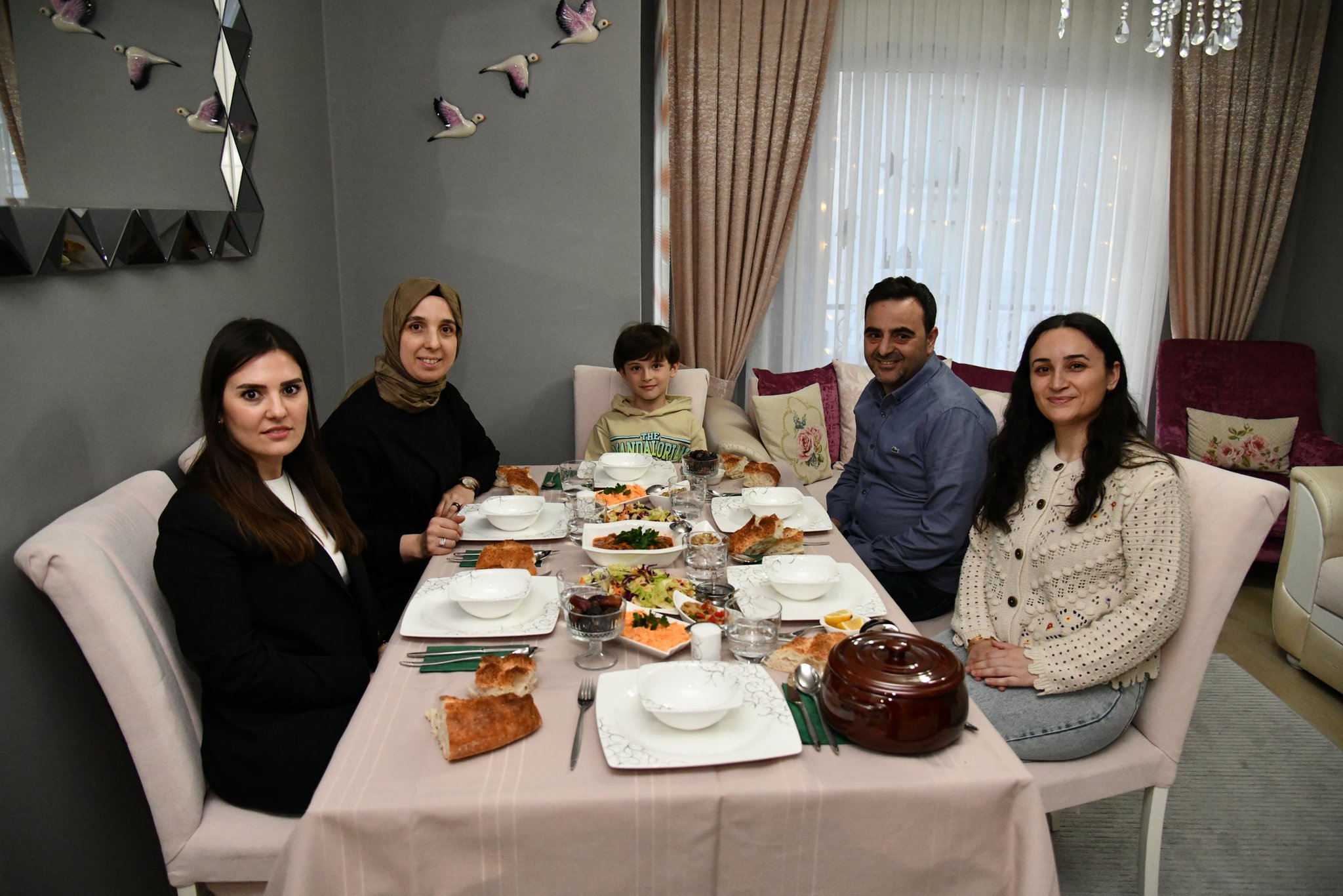 Bakan zl Ramazan Sevincini Hemehrileriyle Paylat