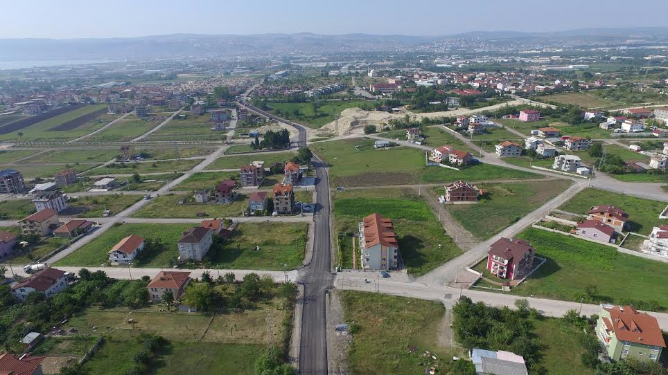 STANDARTLARI YKSEK BASKELENN YEN YOLLARI