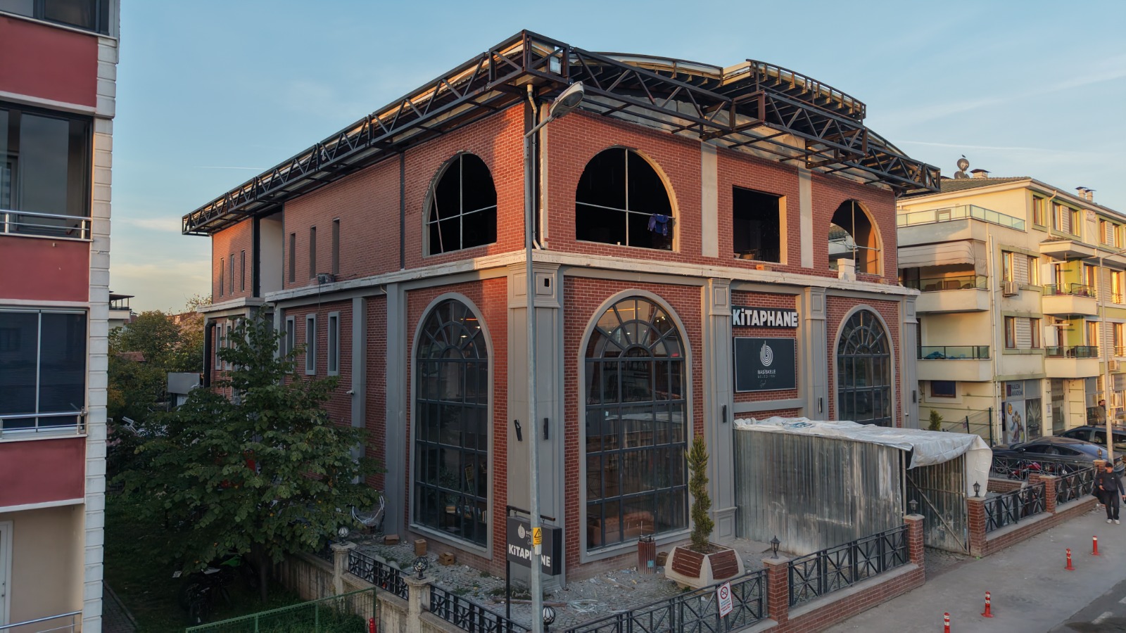 Kitaphanenin Mdavimleri Daha ok Artacak