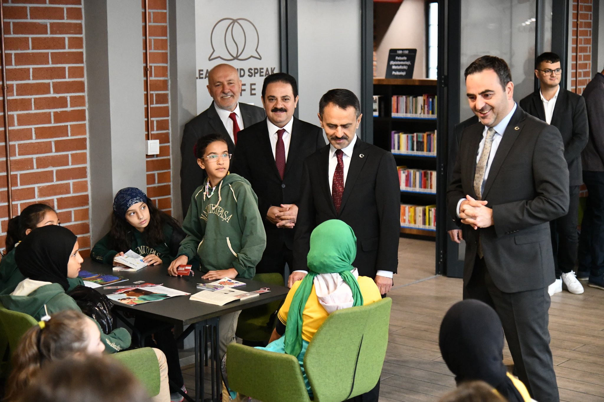 Vali lhami Akta Baiskelede