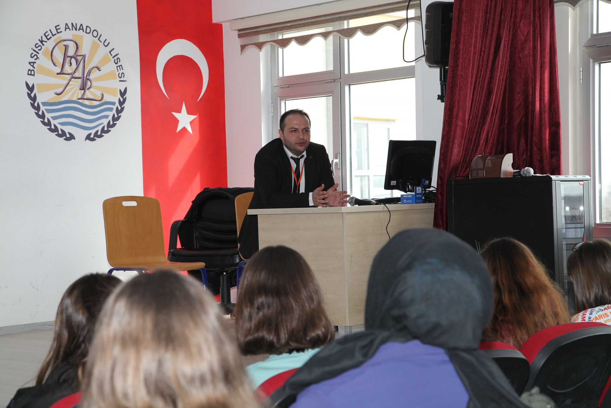 Okullarmzn "Meslek ve Kariyer Gnleri"ne Destek Veriyoruz