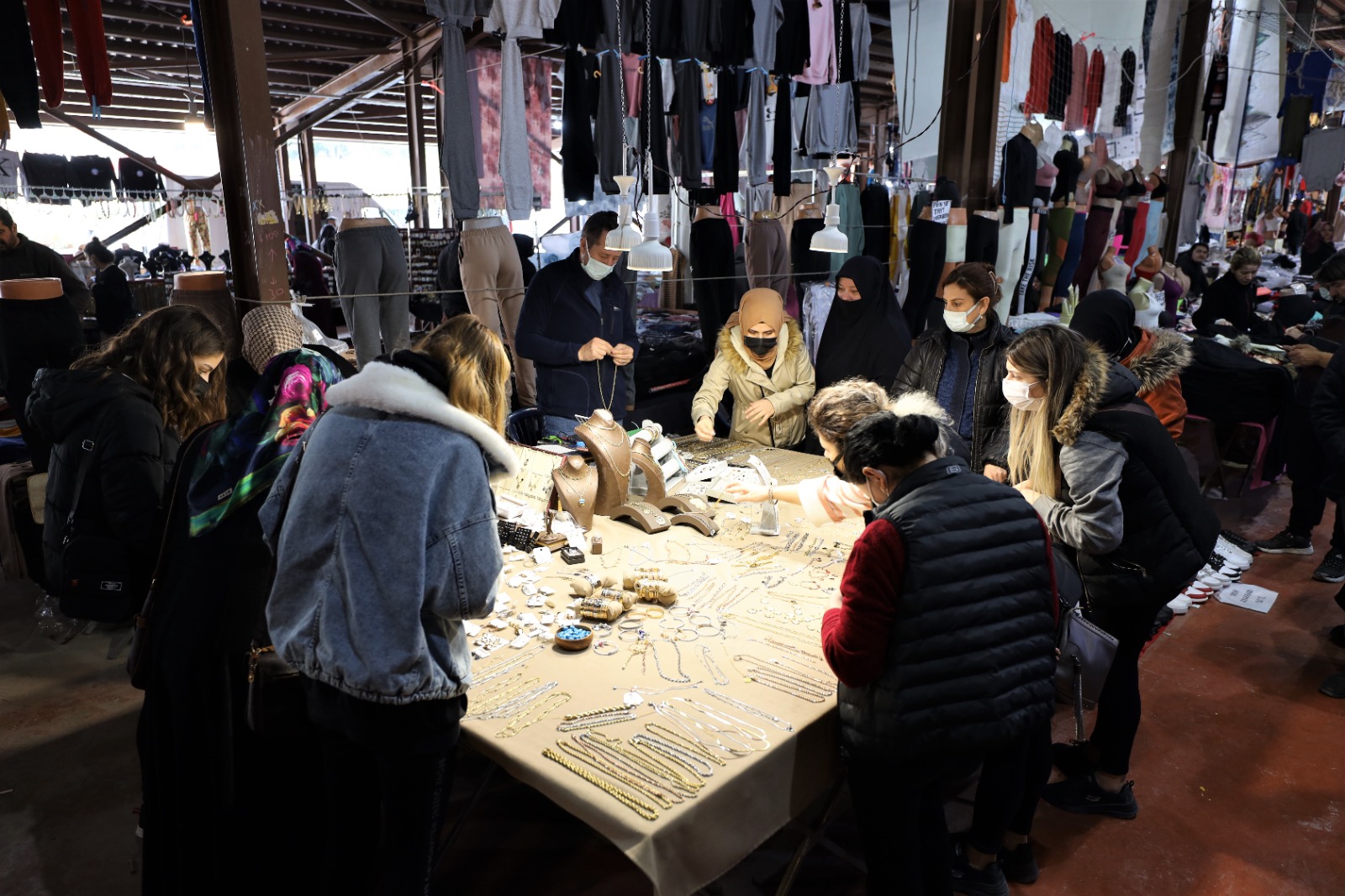 Moda Pazar Bu Hafta Sonu Doldu Tat