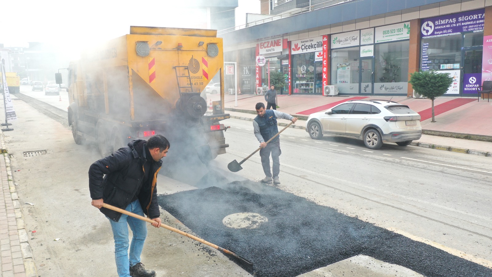 Serdar Mahallesinde Yollar Yenilenmeye Baland