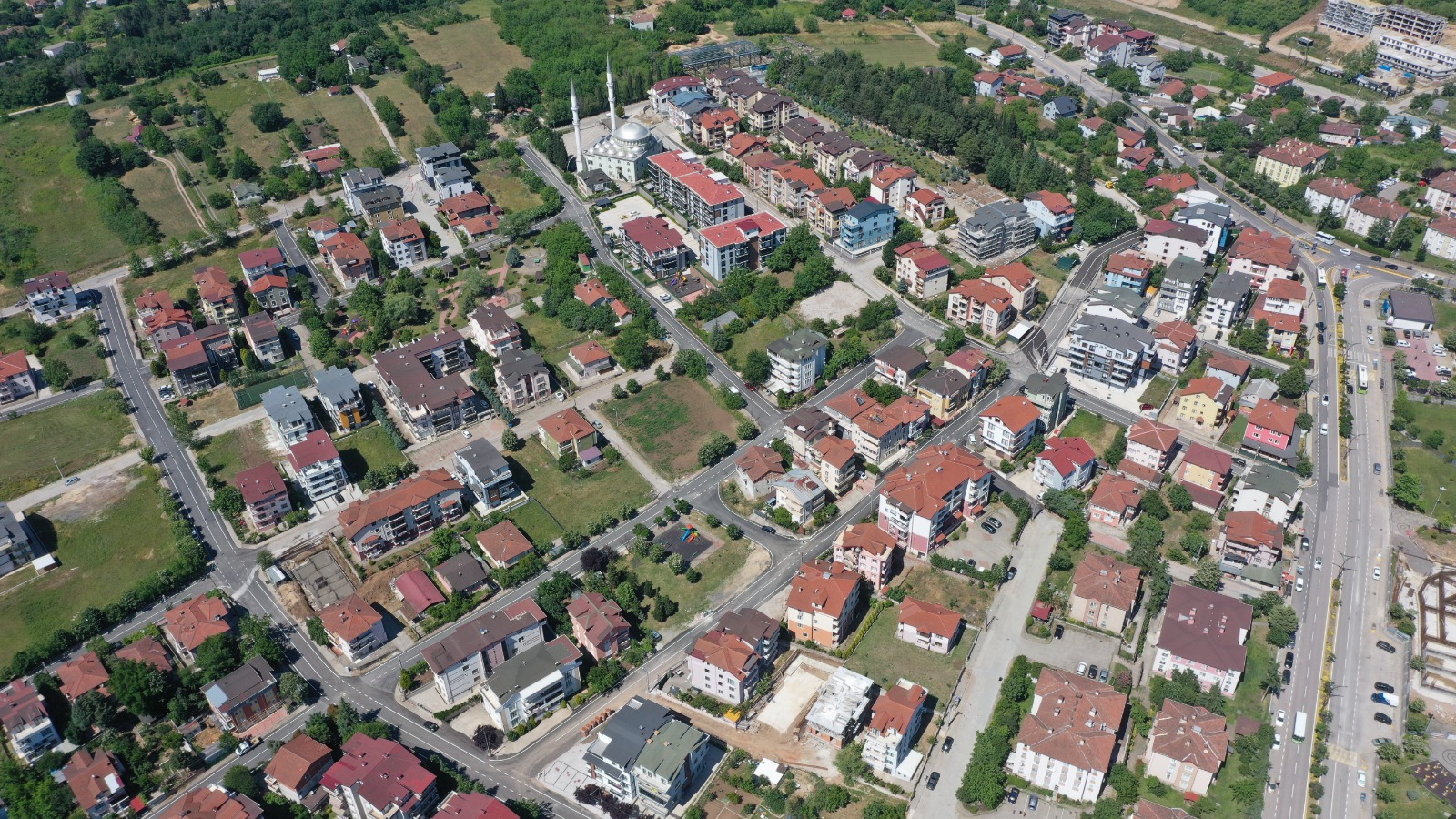 Serdar Mahallesinin Yollarnda Dnm Tamamland