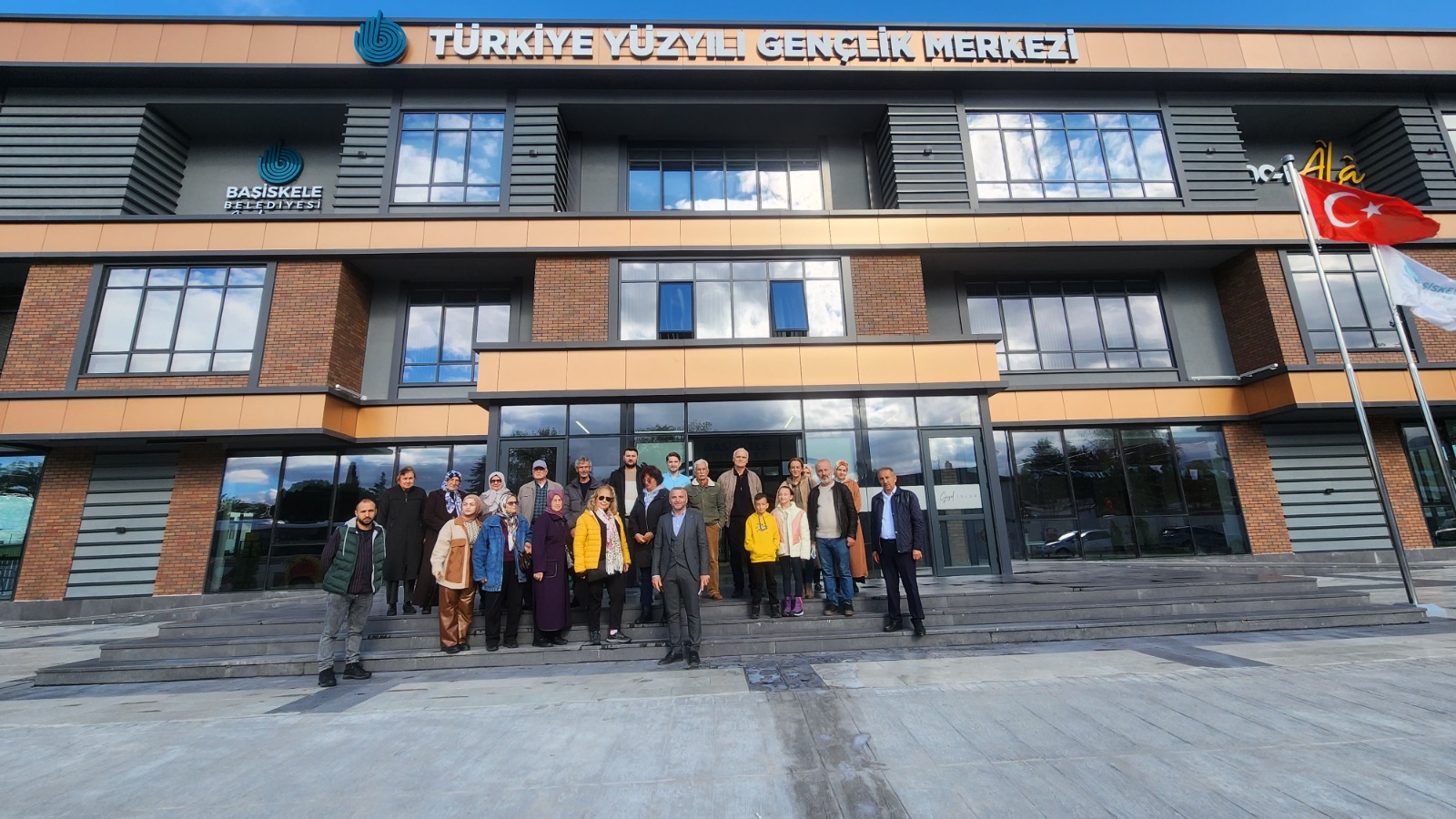Gzel lerin ahitleri Baiskele Turunda