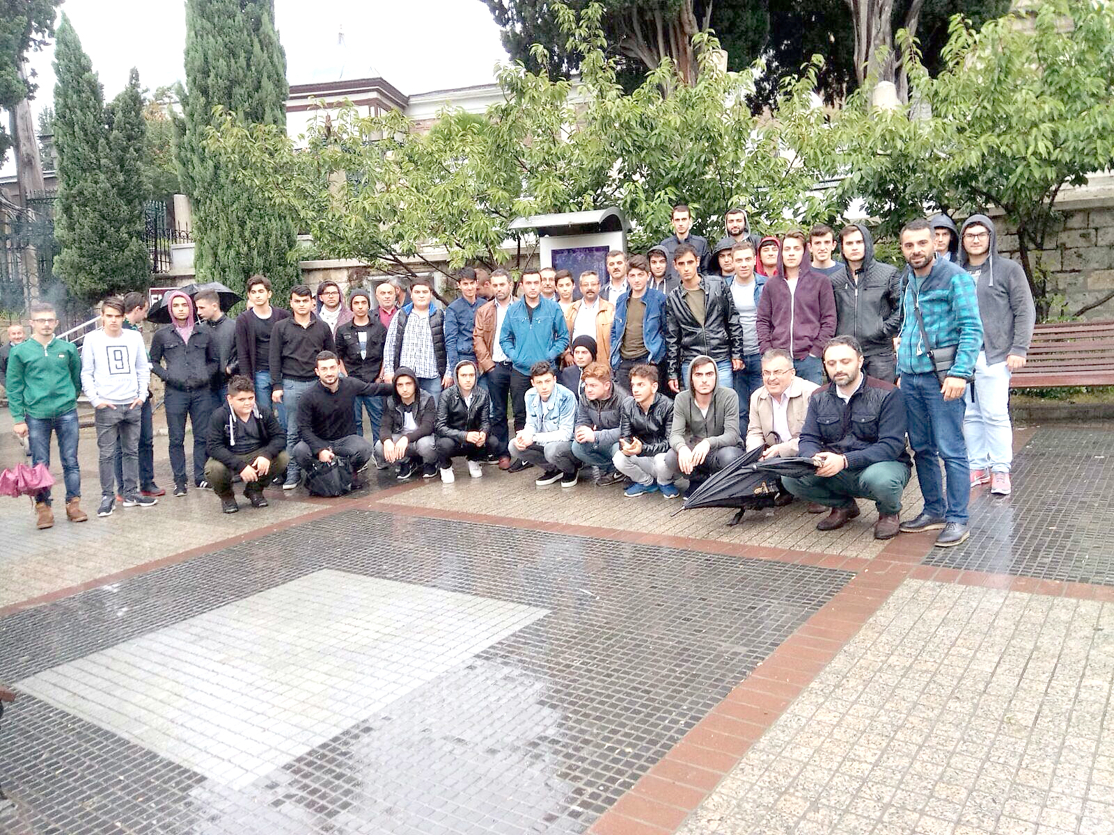GENLERE ZEL BURSA GEZS