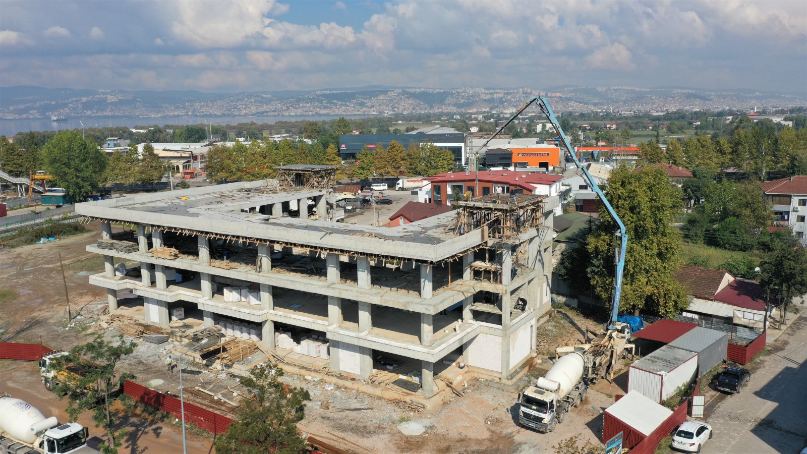 Yeni Nesil Genlik Merkezinde almalara Devam